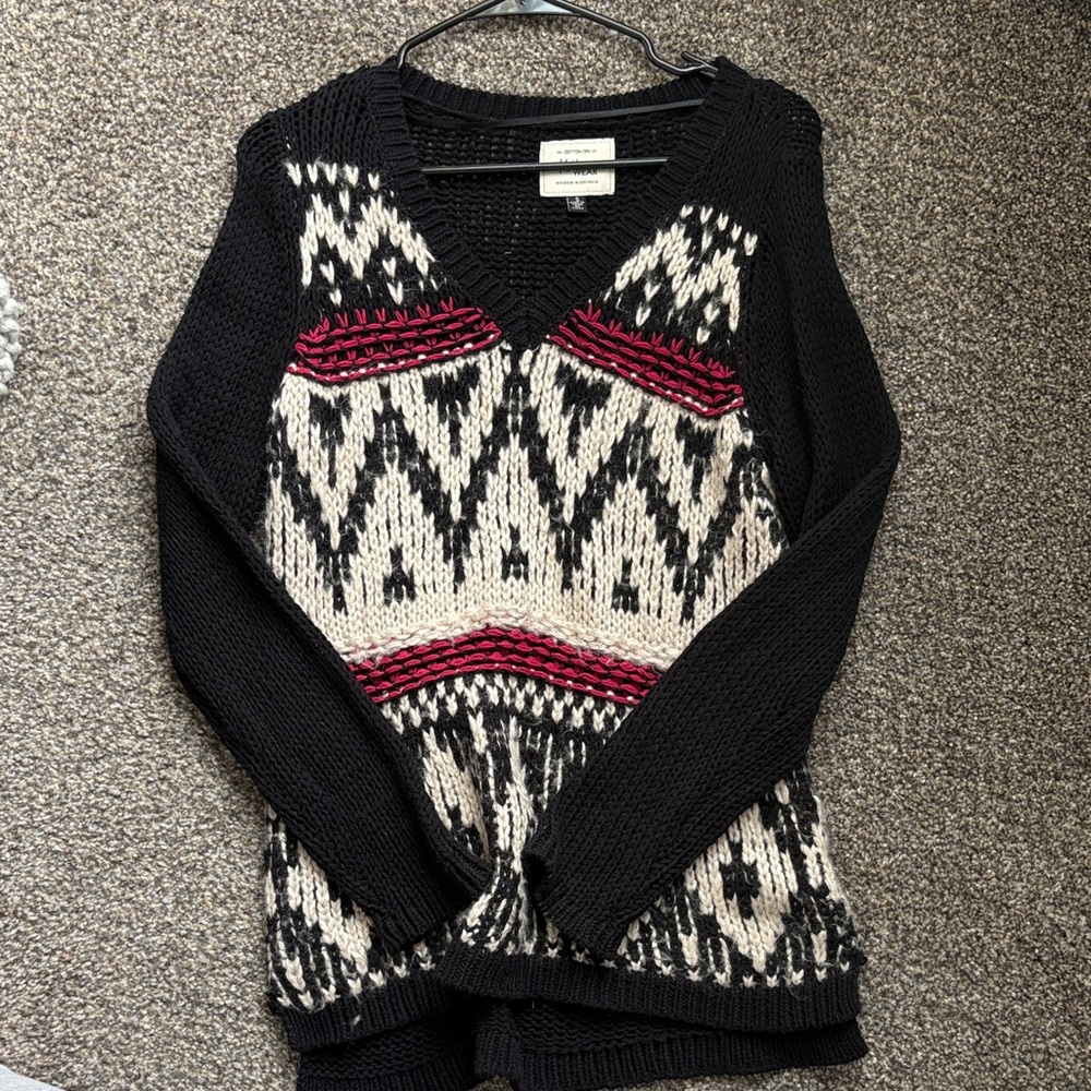 Cotton On Black and Cream V-Neck Sweater